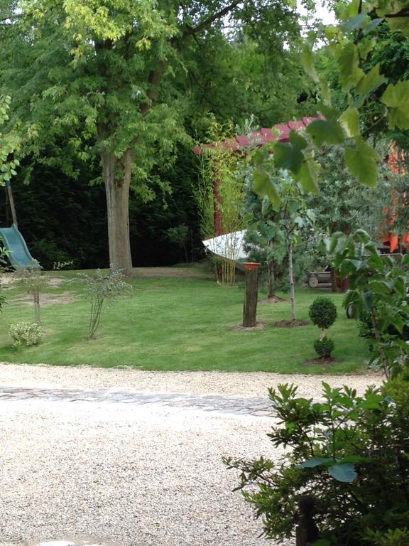Отель Les Jardins Carnot Компьень Экстерьер фото